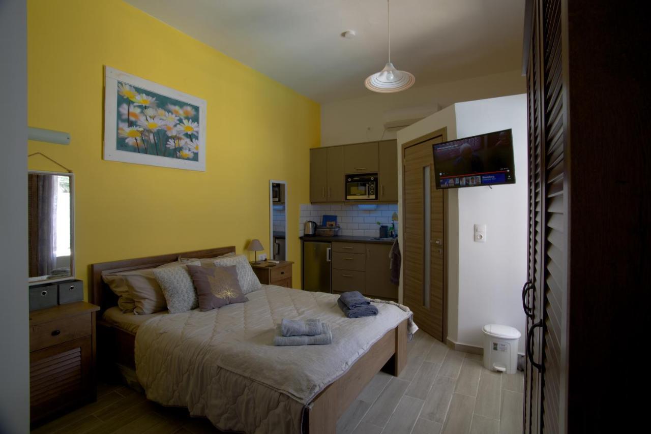 Nicola'S Apartments Кассиопи Экстерьер фото